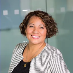 Angelina Baker, emprendedora, más de 4 años